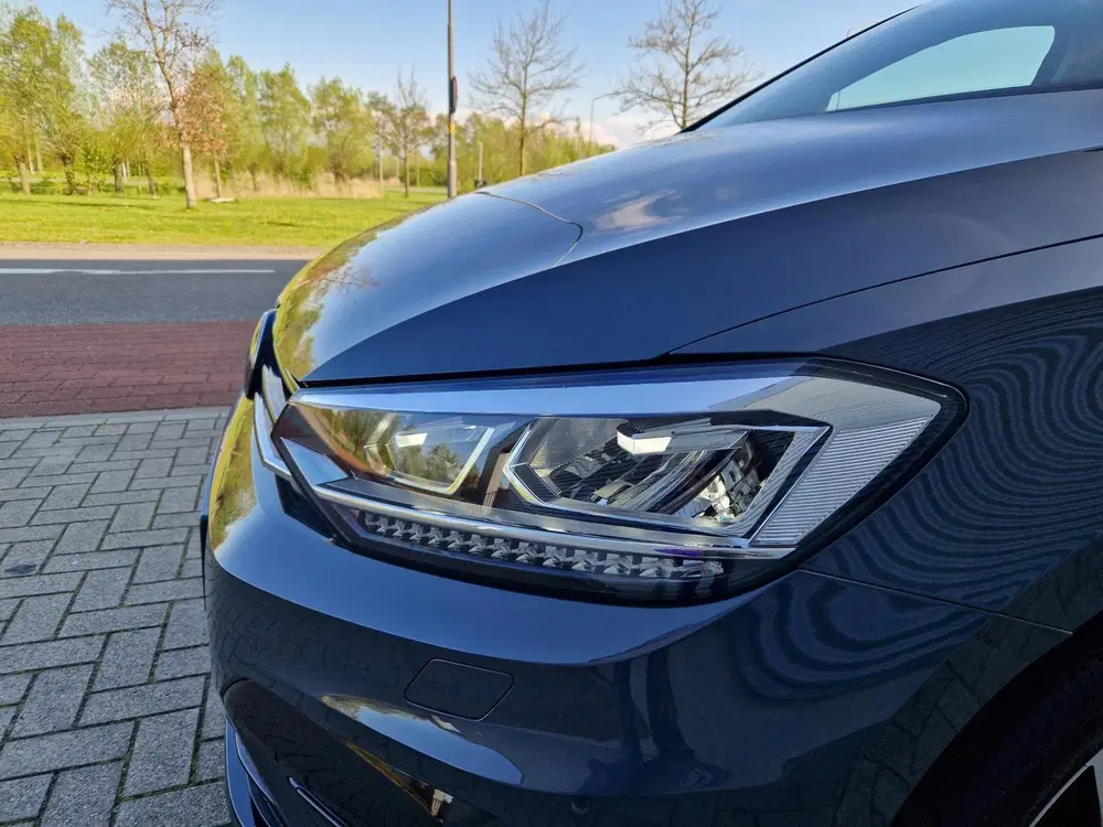 Volkswagen Touran 1.5 TSI 150pk 7p R line Pano Acc Camera Ma uit 2022, foto 13