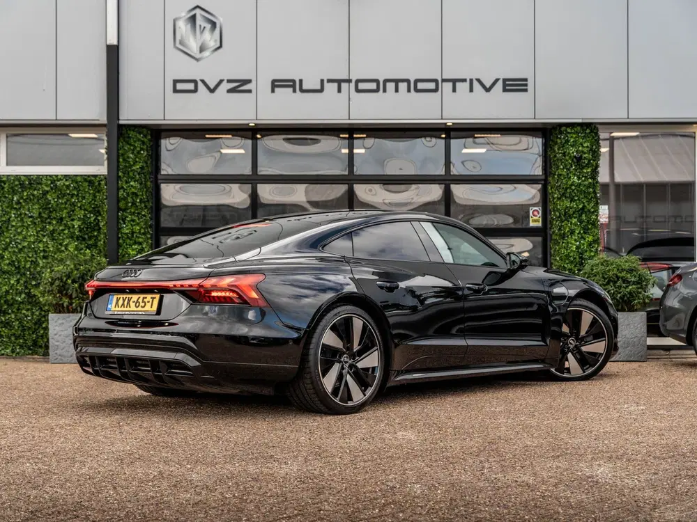 Audi e-tron GT 60 Quattro 476 PK uit 2023, foto 3