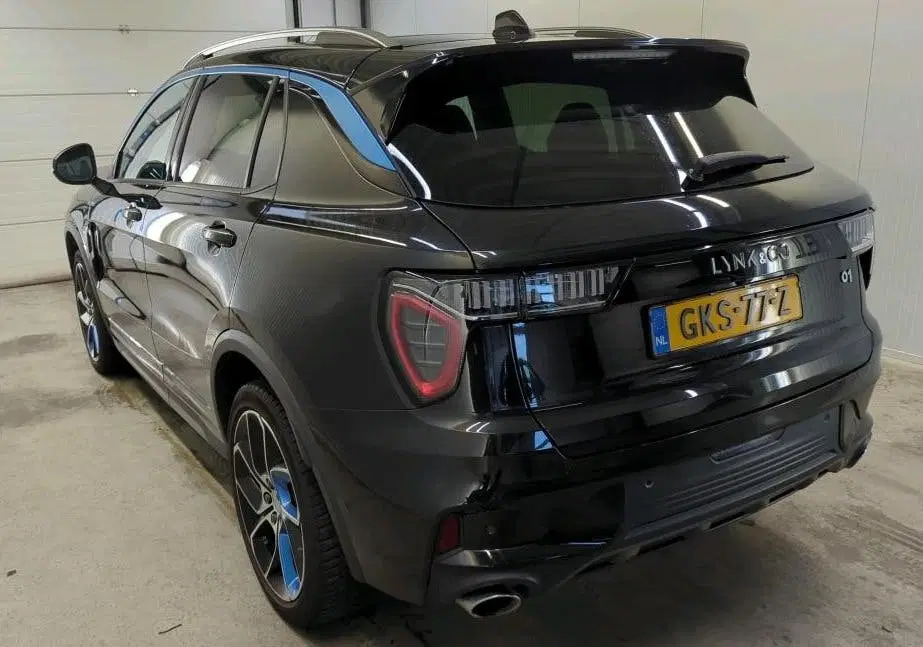 Lynk & Co 01 1.5 PHEV NL Auto 360 Camera Panoramadak Zw uit 2024, foto 3