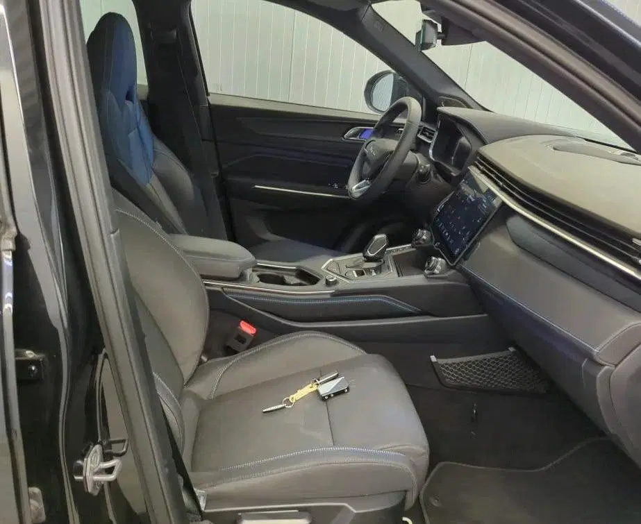 Lynk & Co 01 1.5 PHEV NL Auto 360 Camera Panoramadak Zw uit 2024, foto 6