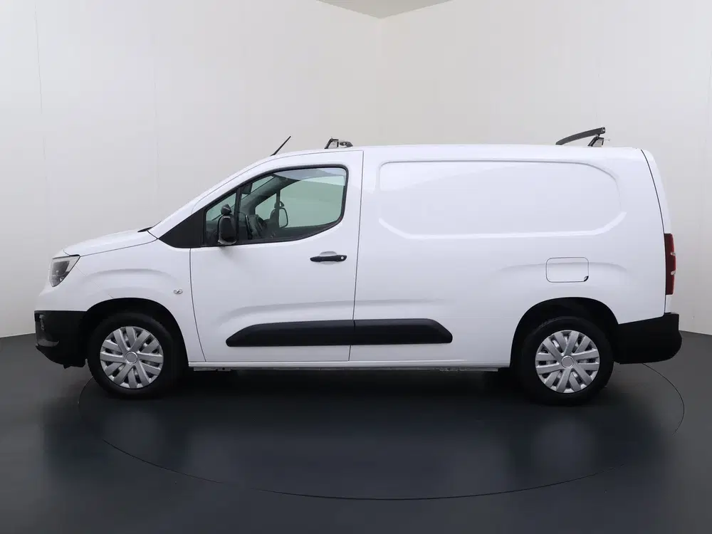 Opel Combo 1.5D L2H1 3 Peroons uit 2021, foto 2