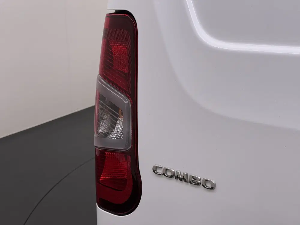 Opel Combo 1.5D L2H1 3 Peroons uit 2021, foto 6