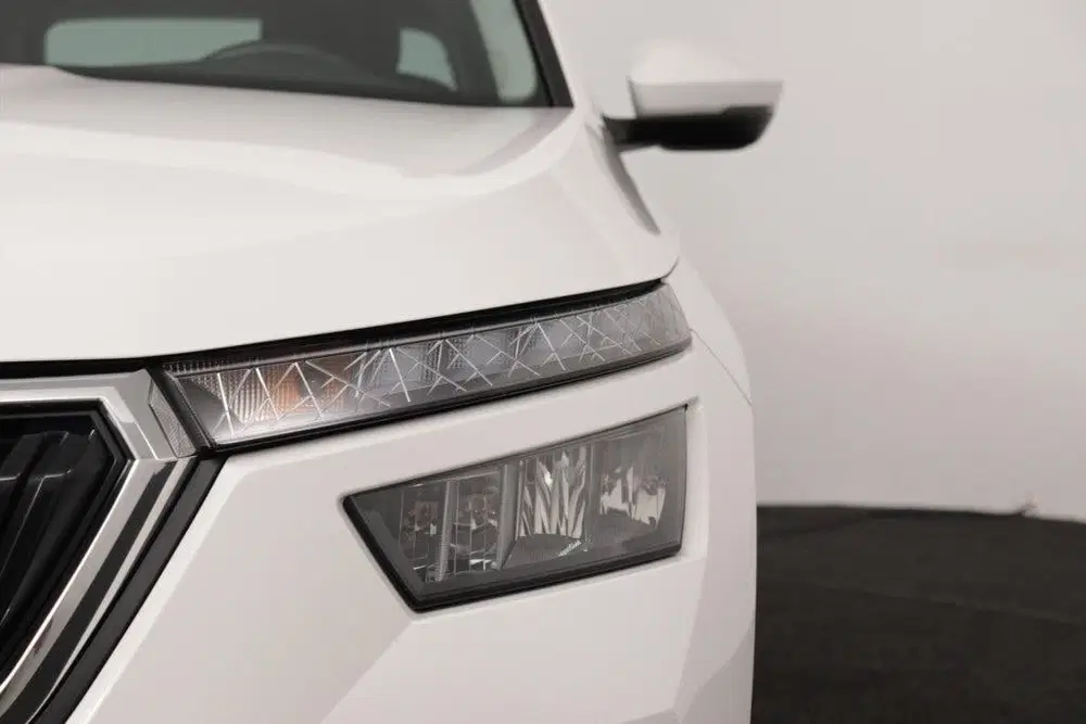 Skoda Kamiq 1.0 TSI AMBITION DSG-7 AUTOMAAT AC uit 2023, foto 2