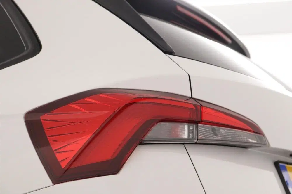 Skoda Kamiq 1.0 TSI AMBITION DSG-7 AUTOMAAT AC uit 2023, foto 9
