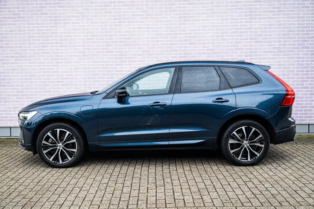 Volvo XC60 Plug-in Hybrid T6 AWD Ultimate Dark uit 2023, foto 4