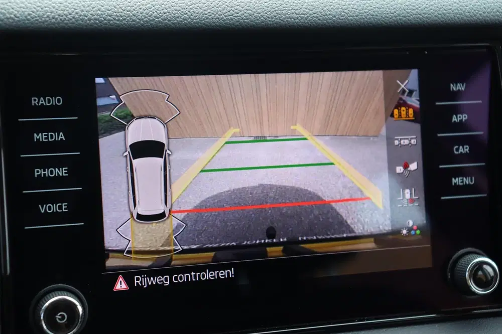 Skoda Kodiaq 1.5 TSI Bus. Ed. 7persoons orgNL el.trekha uit 2021, foto 14