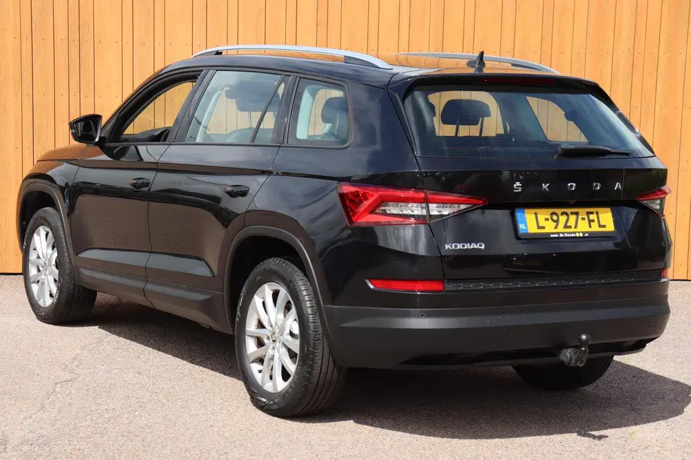 Skoda Kodiaq 1.5 TSI Bus. Ed. 7persoons orgNL el.trekha uit 2021, foto 4
