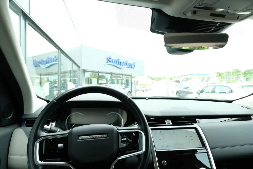 Land Rover Discovery Sport P300e 1.5 S 309 PK uit 2021, foto 12