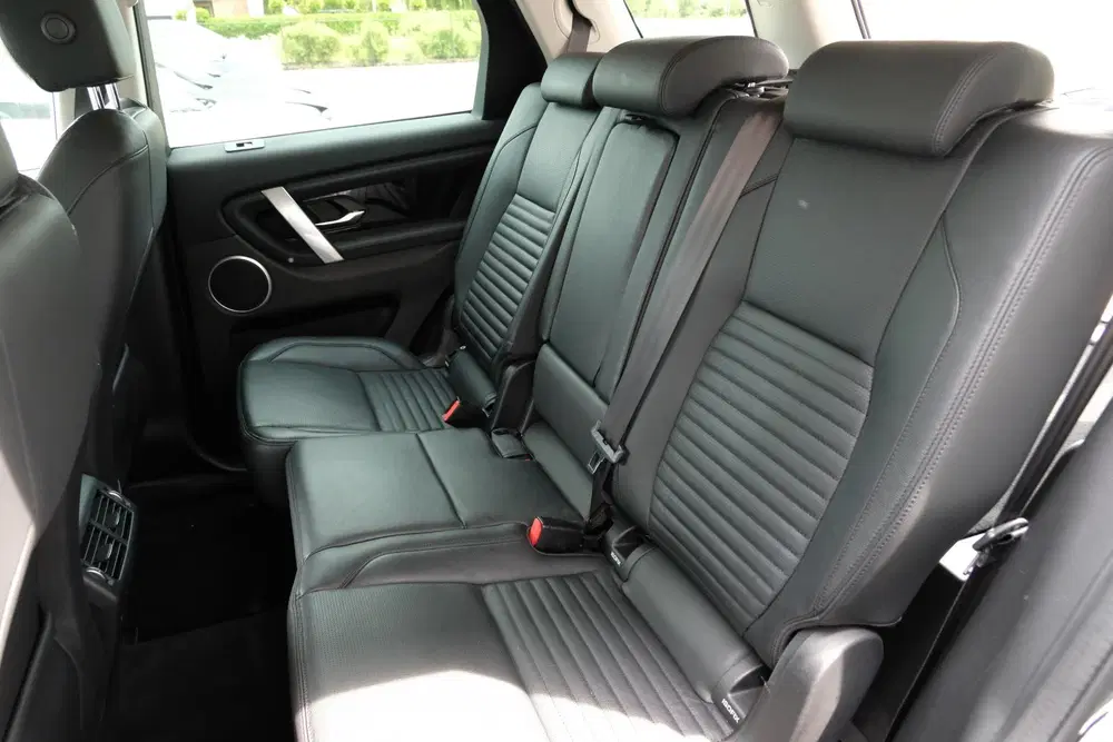 Land Rover Discovery Sport P300e 1.5 S 309 PK uit 2021, foto 13