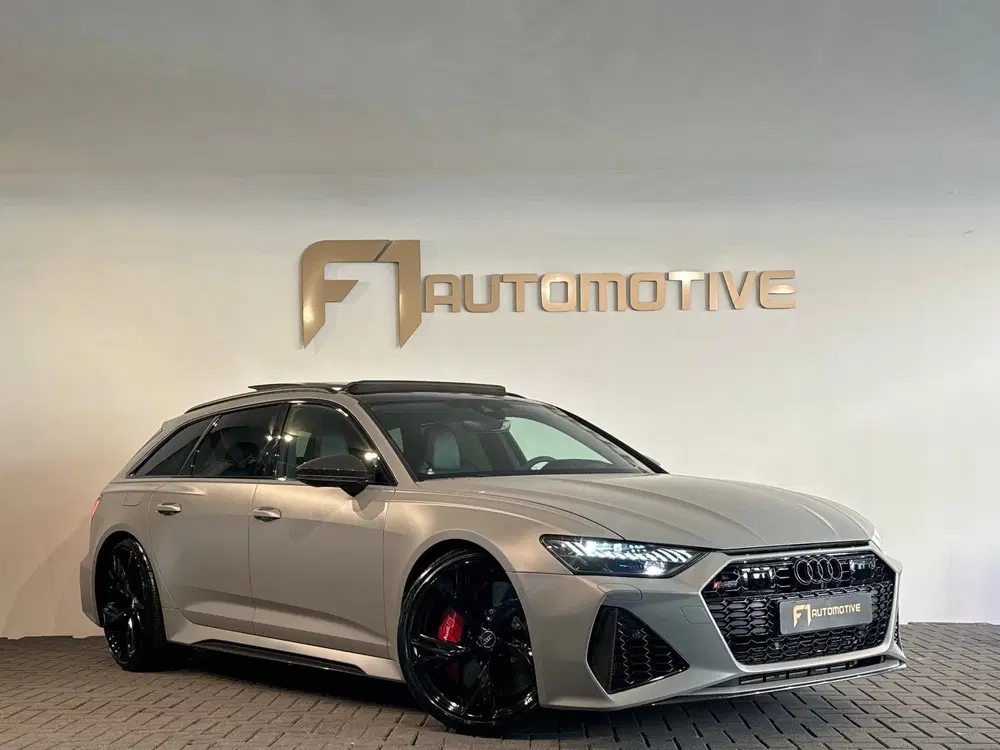 Audi RS6 4.0 TFSI quattro Pano uit 2021, foto 6