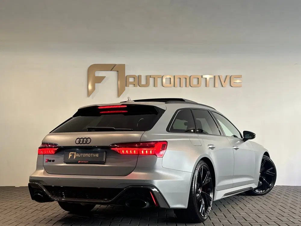 Audi RS6 4.0 TFSI quattro Pano uit 2021, foto 7