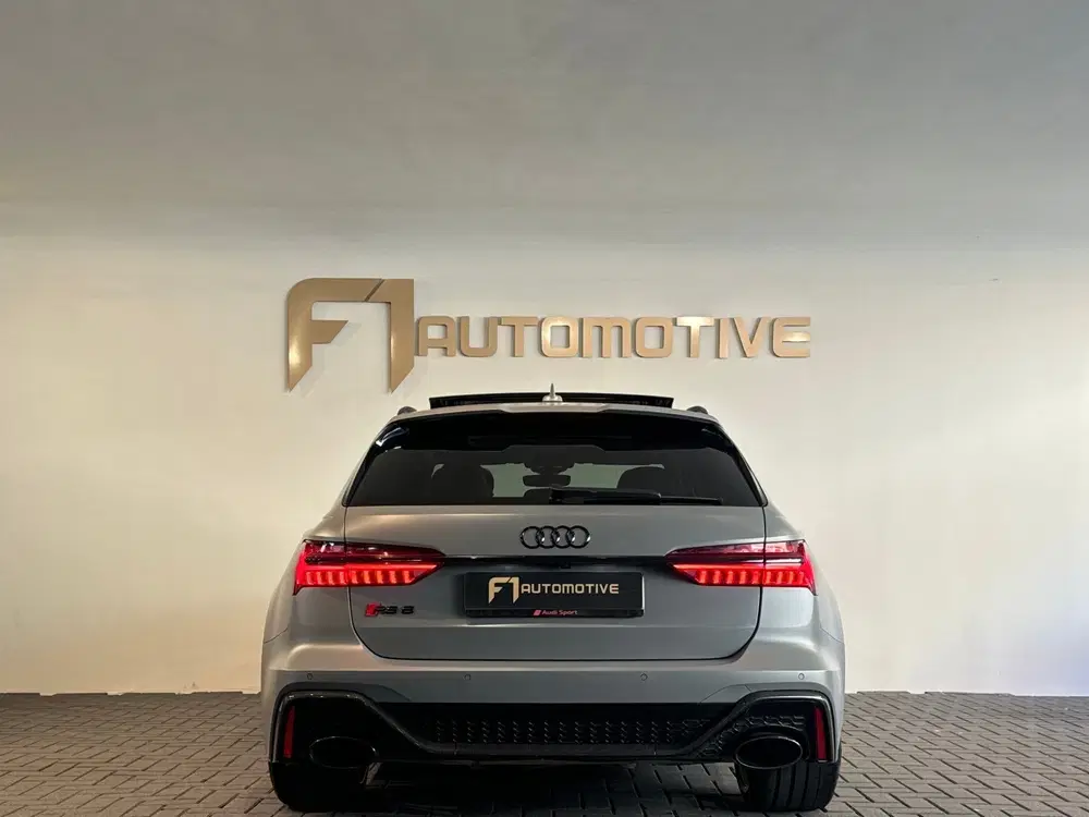 Audi RS6 4.0 TFSI quattro Pano uit 2021, foto 8