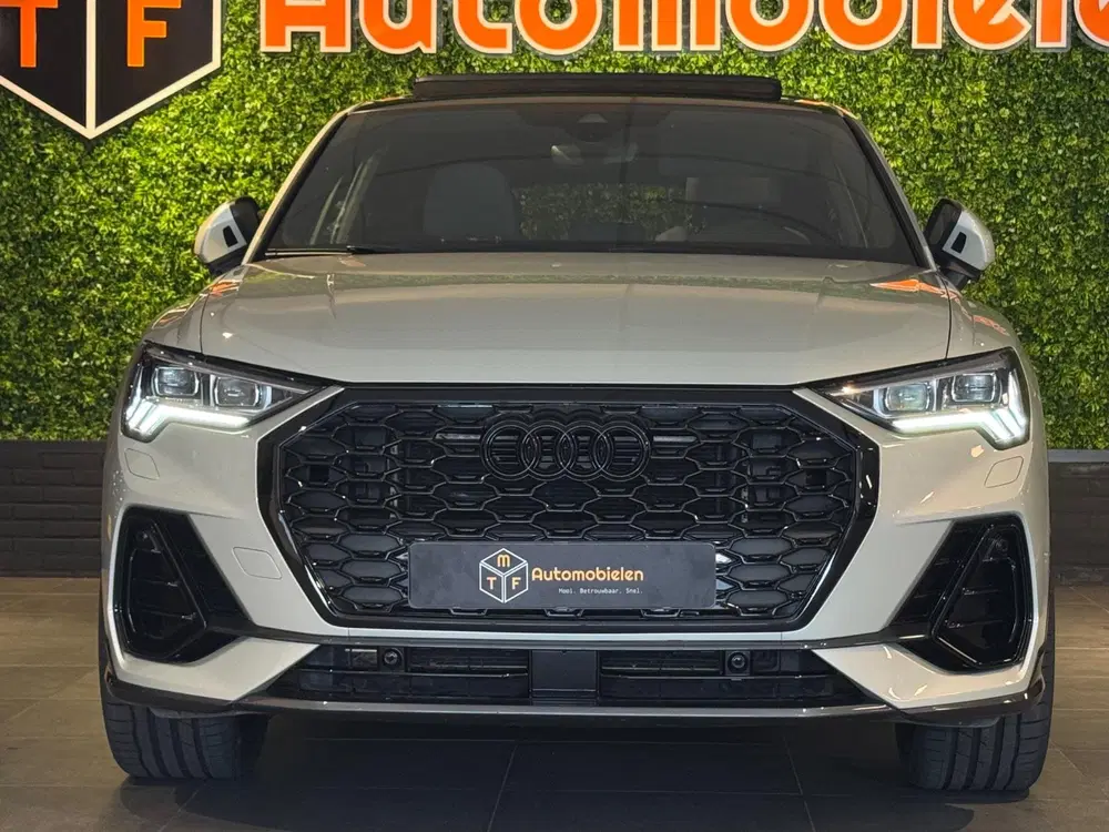 Audi Q3 35 TFSI 3x SLINE uit 2020, foto 15