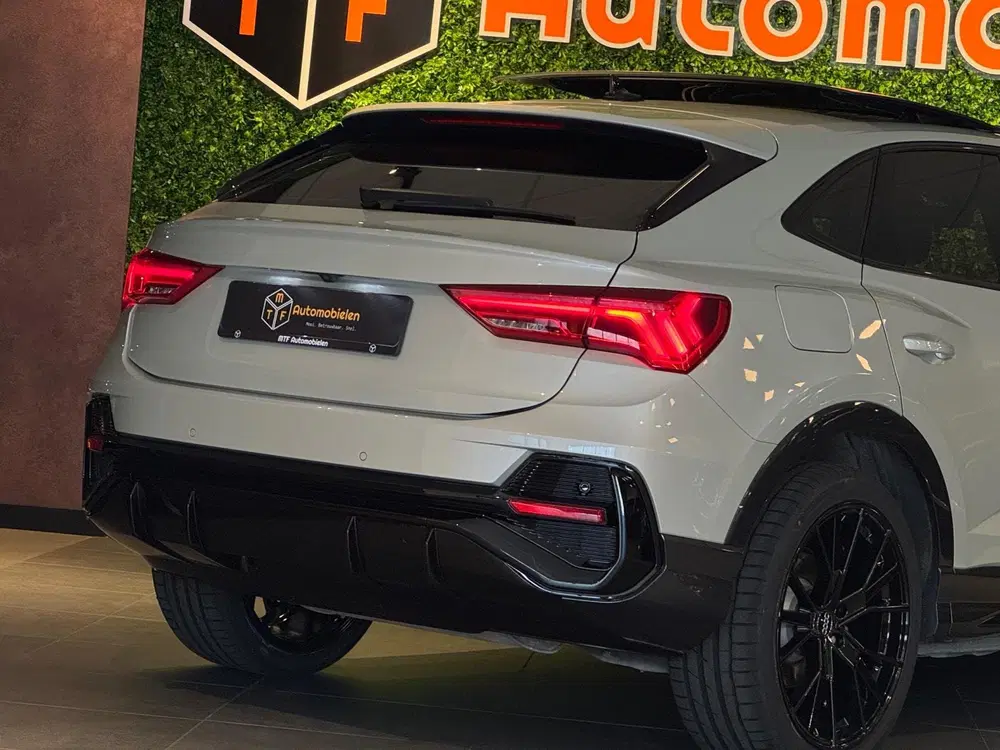 Audi Q3 35 TFSI 3x SLINE uit 2020, foto 7