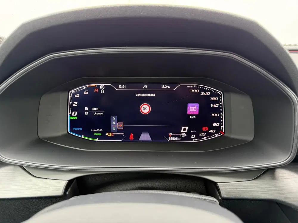 Cupra Formentor 1.4 e-Hybrid VZ Copper Edition uit 2024, foto 11