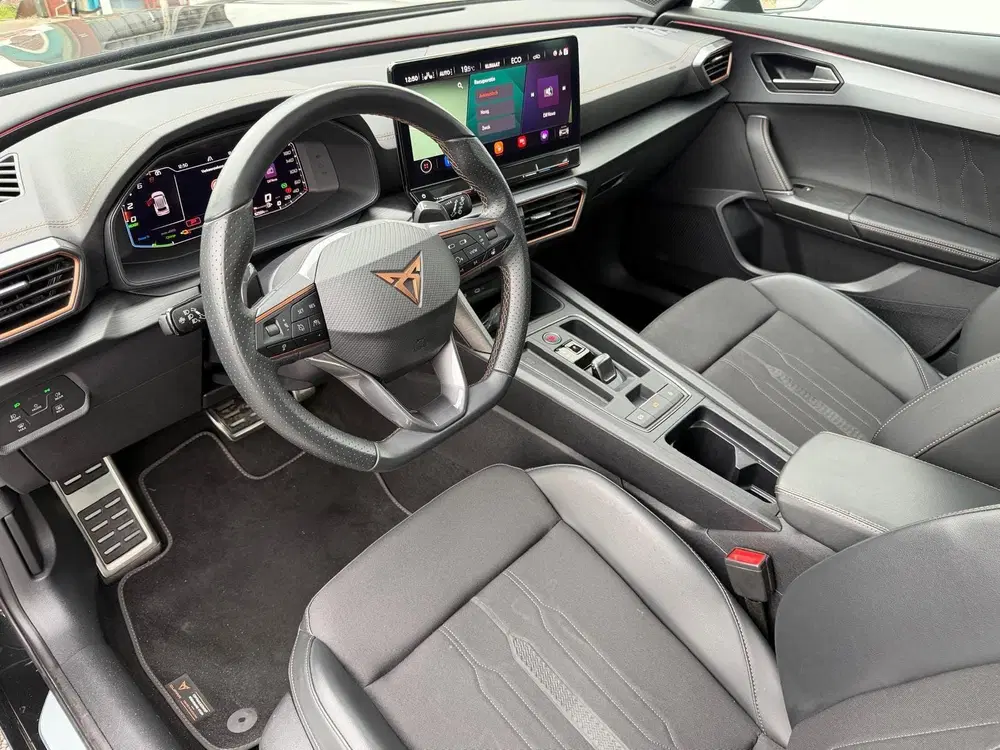 Cupra Formentor 1.4 e-Hybrid VZ Copper Edition uit 2024, foto 5