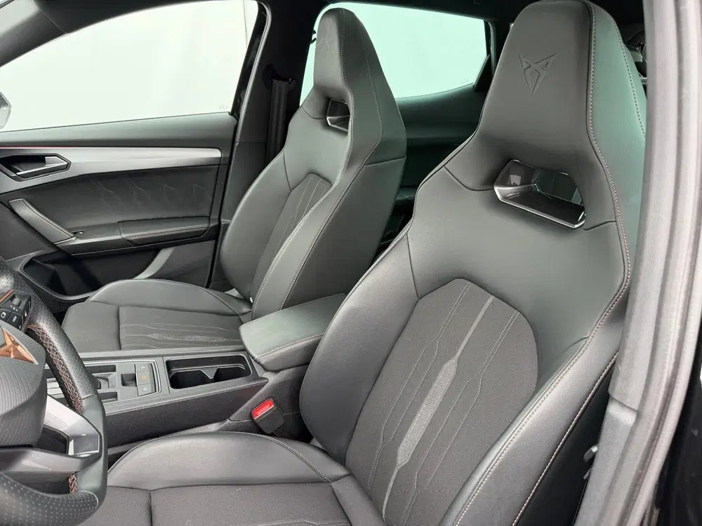 Cupra Formentor 1.4 e-Hybrid VZ Copper Edition uit 2024, foto 7