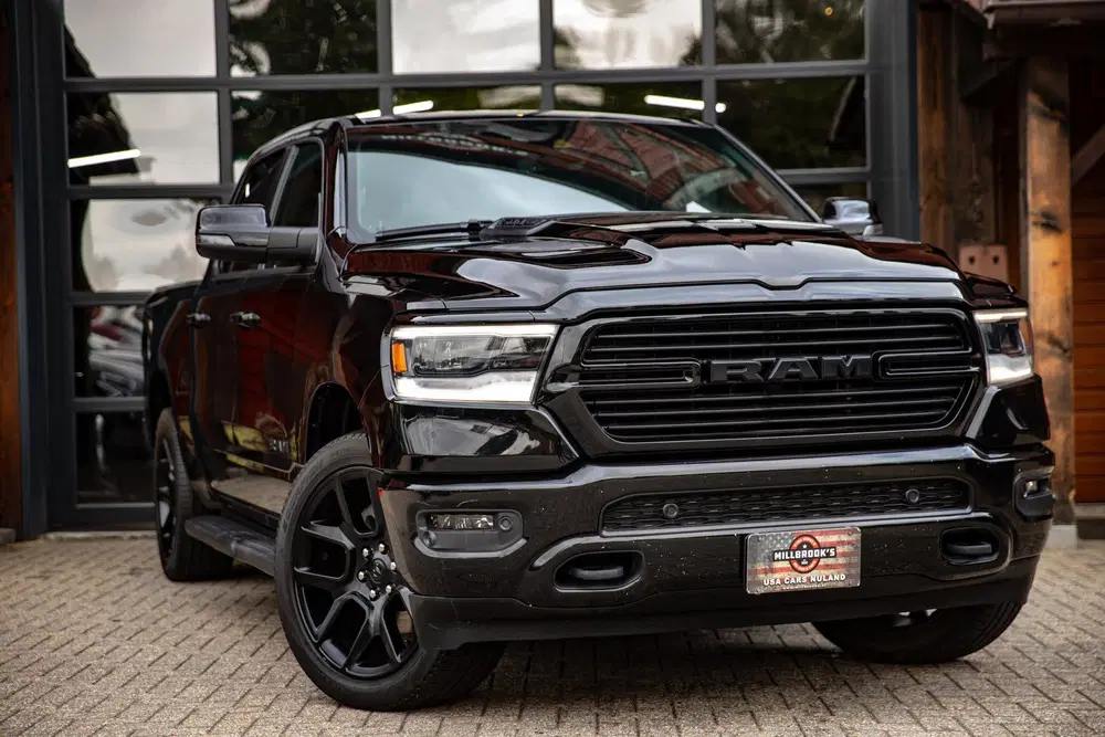 Dodge RAM 5.7 V8 4x4 Crew Cab Laramie 1e eigenaar uit 2024