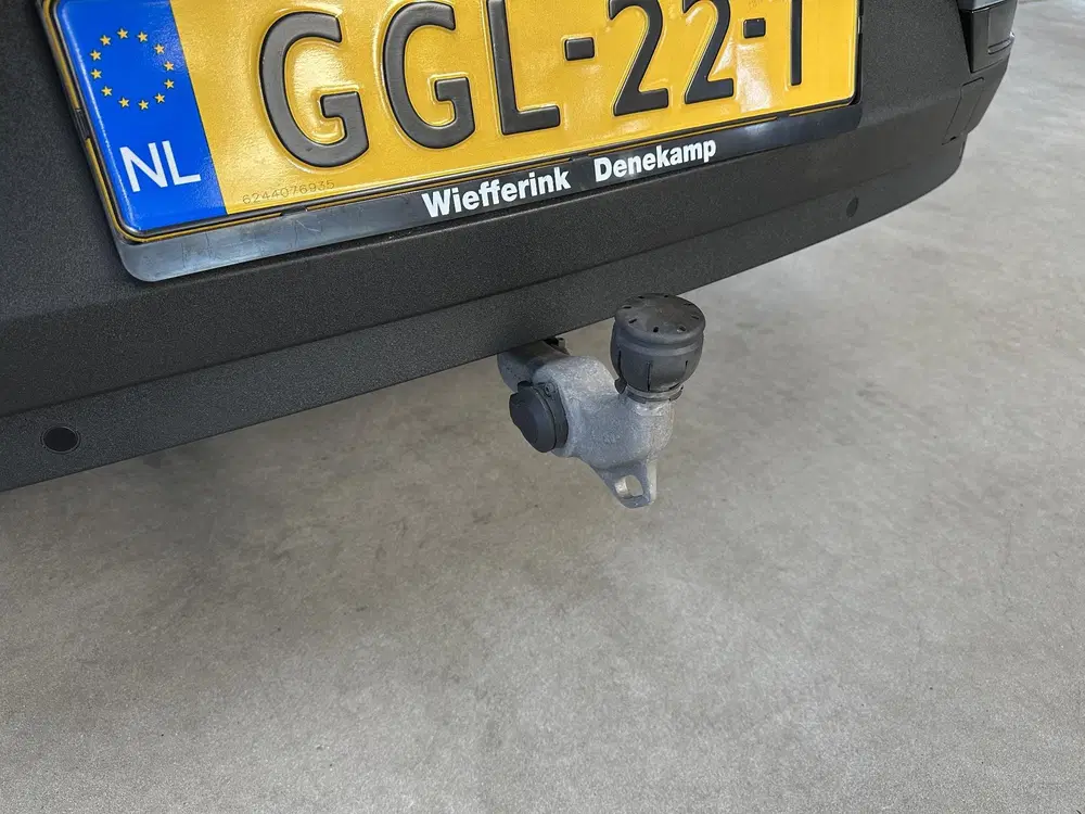 Polestar 2 Long Range Single Motor 78 kWh SOH 96% uit 2023, foto 12