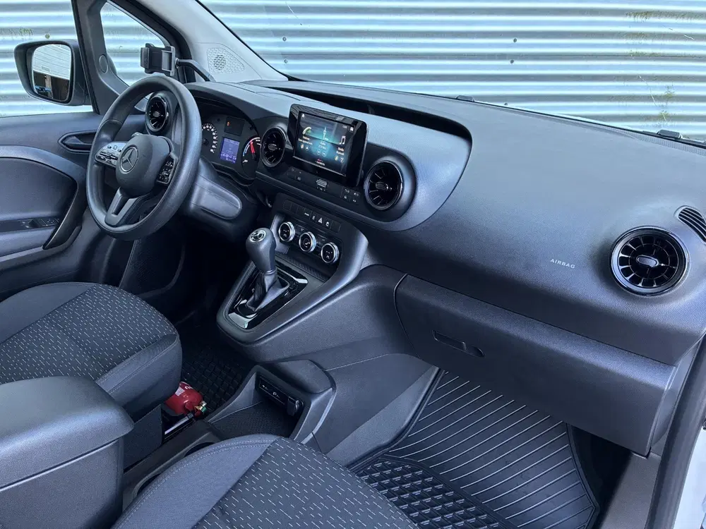 Mercedes-Benz Citan 112 Pro L1 51 kWh uit 2024, foto 3
