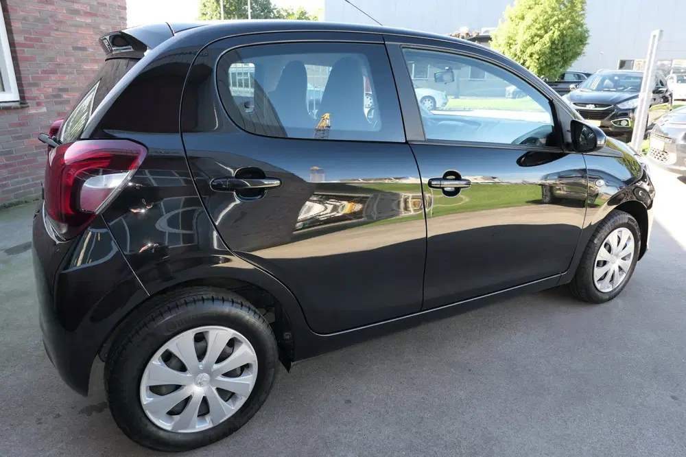 Peugeot 108 1.0 e-VTi Active uit 2021, foto 5