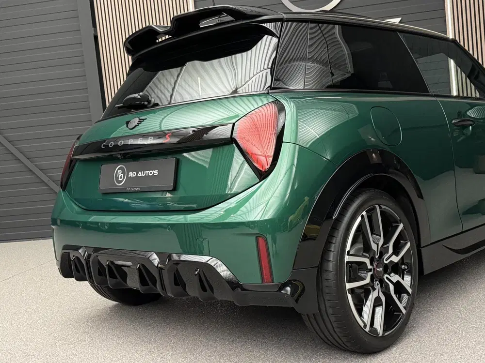 Mini John Cooper Works 2.0 Cooper S uit 2024, foto 12