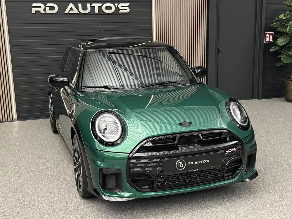 Mini John Cooper Works 2.0 Cooper S uit 2024, foto 4
