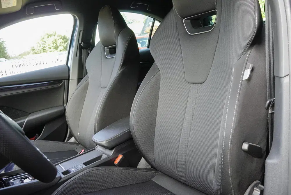 Skoda Octavia 1.0 e-TSI Automaat 5drs Sport Business BJ2 uit 2021, foto 12