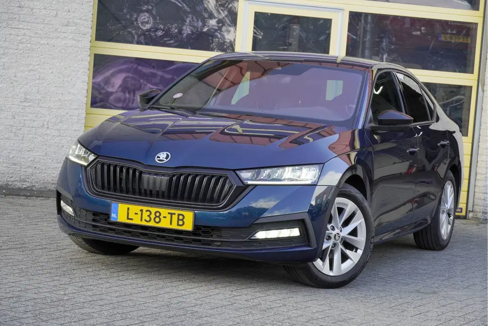 Skoda Octavia 1.0 e-TSI Automaat 5drs Sport Business BJ2 uit 2021, foto 5