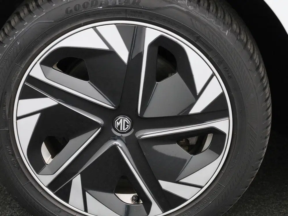 MG MG4 Standard 51 kWh uit 2023, foto 14