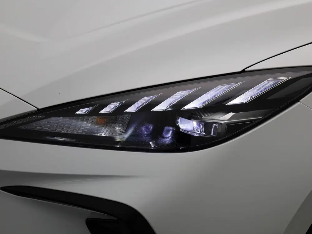 MG MG4 Standard 51 kWh uit 2023, foto 15