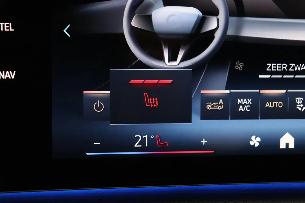 BMW X1 xDrive25e uit 2025, foto 15