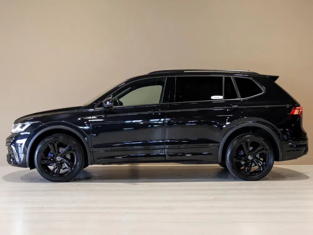 Volkswagen Tiguan Allspace 1.5 TSI R-Line Business+ 7p uit 2021, foto 3