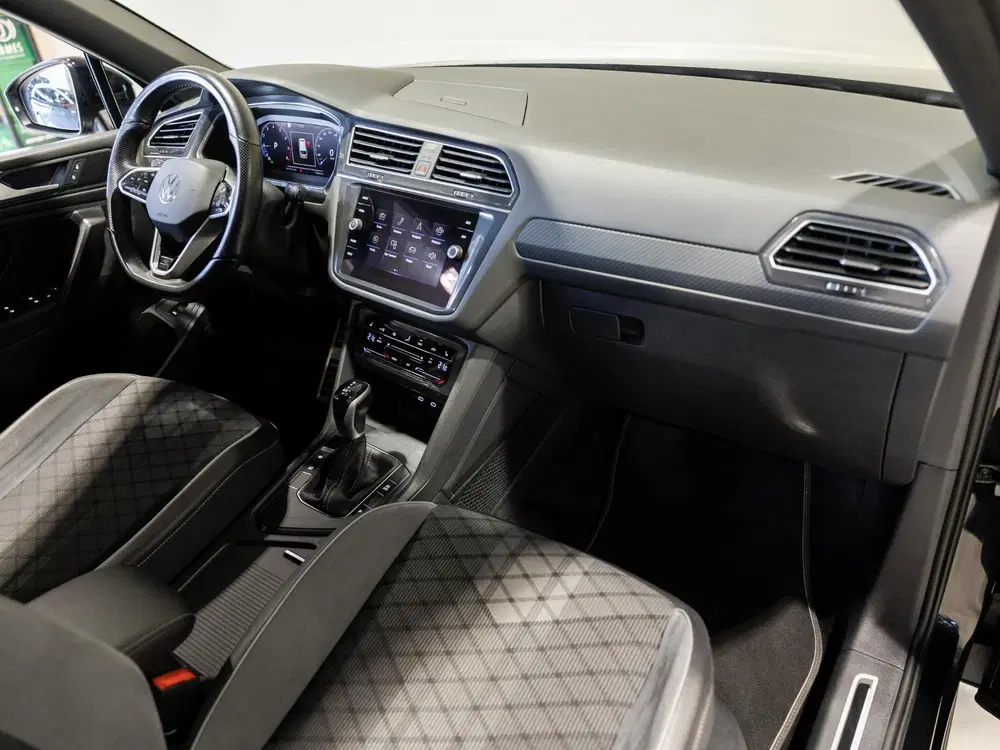 Volkswagen Tiguan Allspace 1.5 TSI R-Line Business+ 7p uit 2021, foto 9
