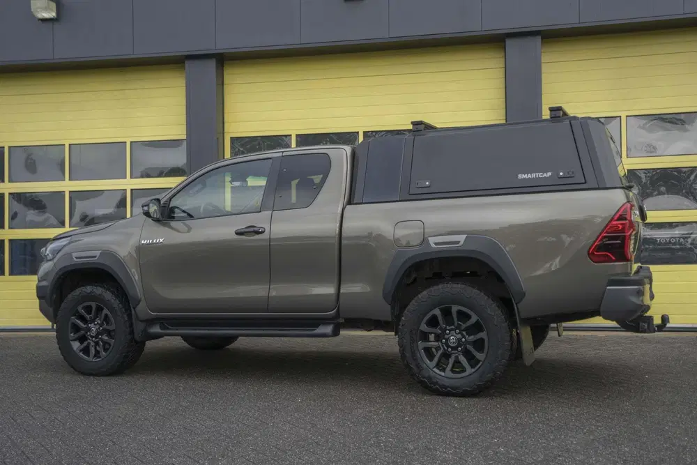 Toyota Hilux 2.8 D-4D Xtra Cab Invincible uit 2021, foto 7