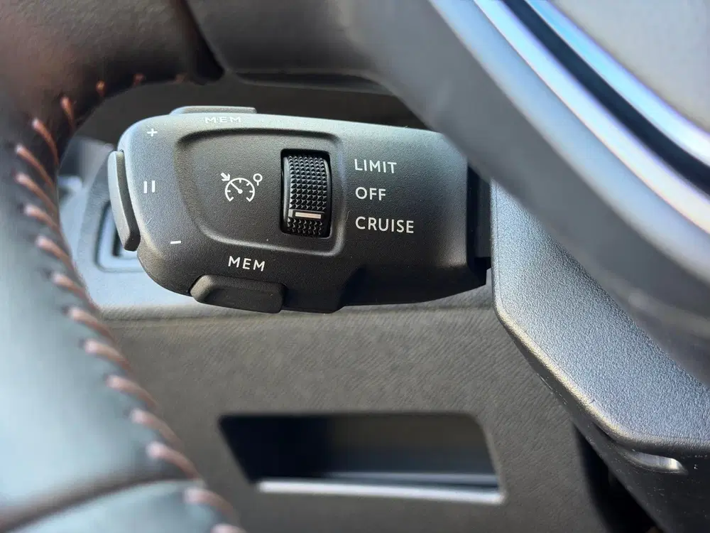 Peugeot 3008 1.2 PureTech Active Pack Business Airco Lm uit 2023, foto 10