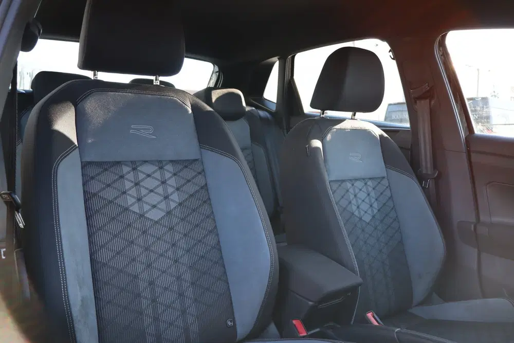 Volkswagen Polo 1.0 TSI R-Line Apple carplay uit 2024, foto 14