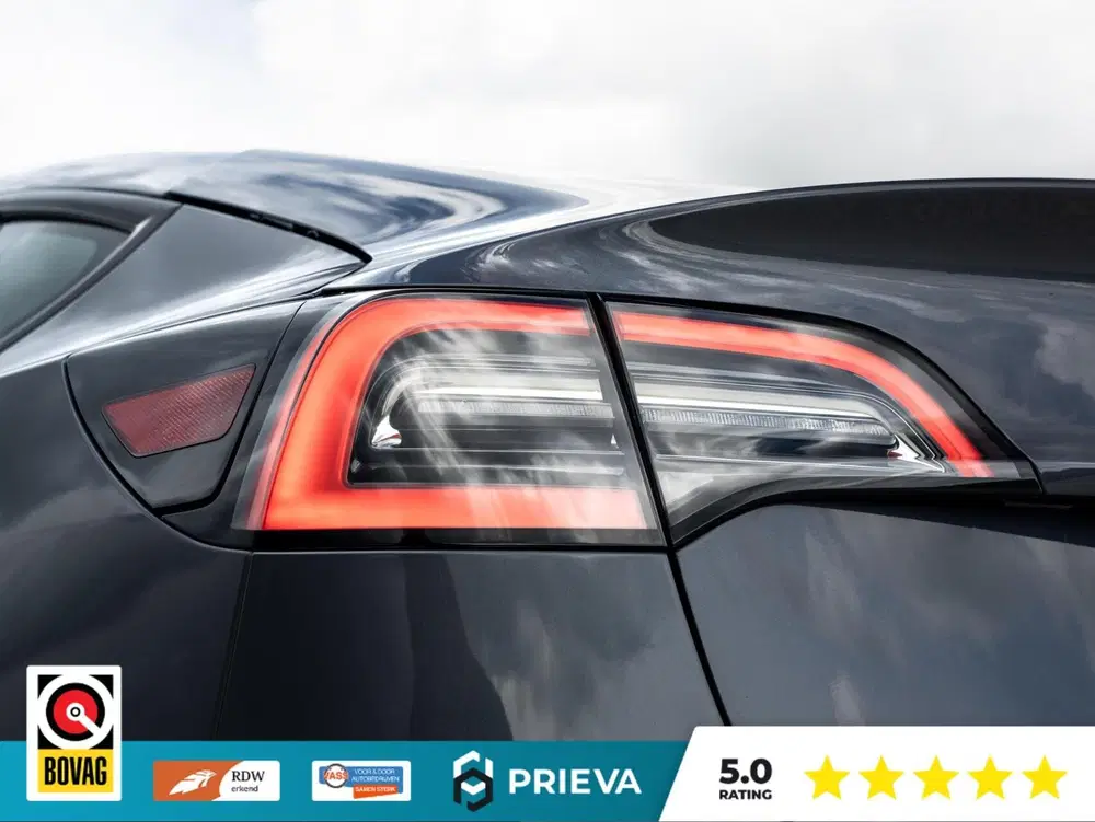 Tesla Model 3 Standard RWD Plus 60 kWh uit 2023, foto 10