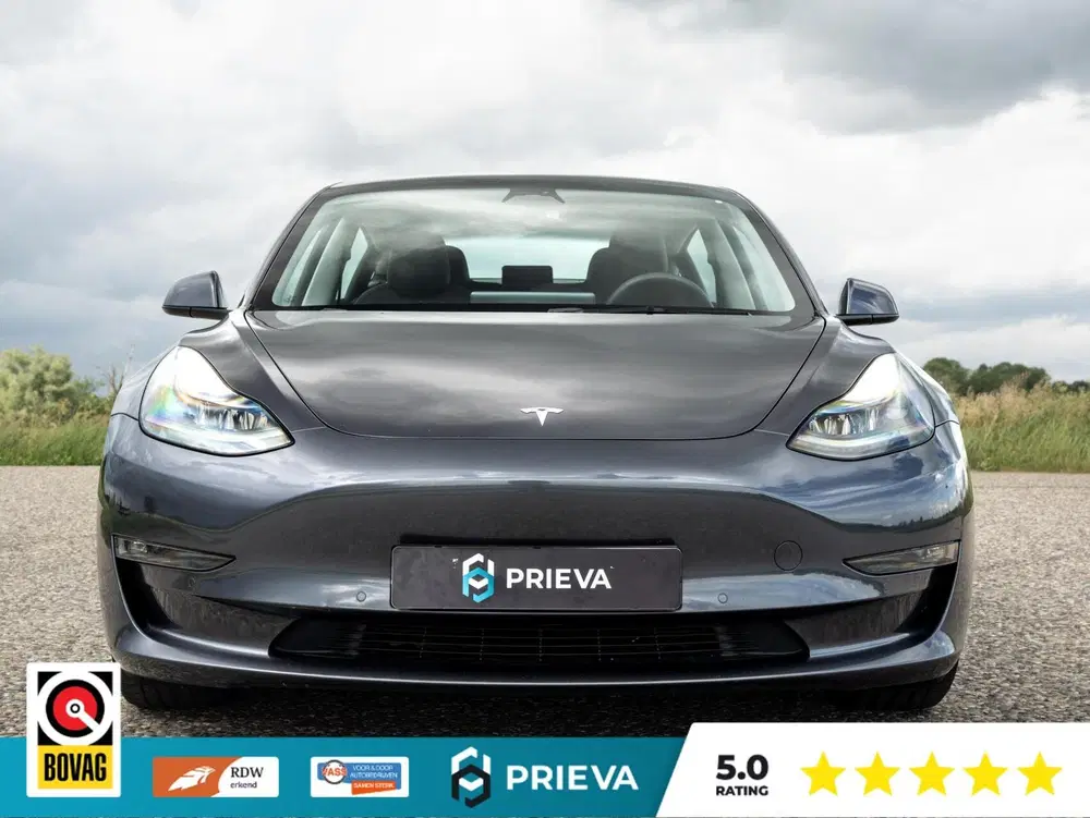 Tesla Model 3 Standard RWD Plus 60 kWh uit 2023, foto 2