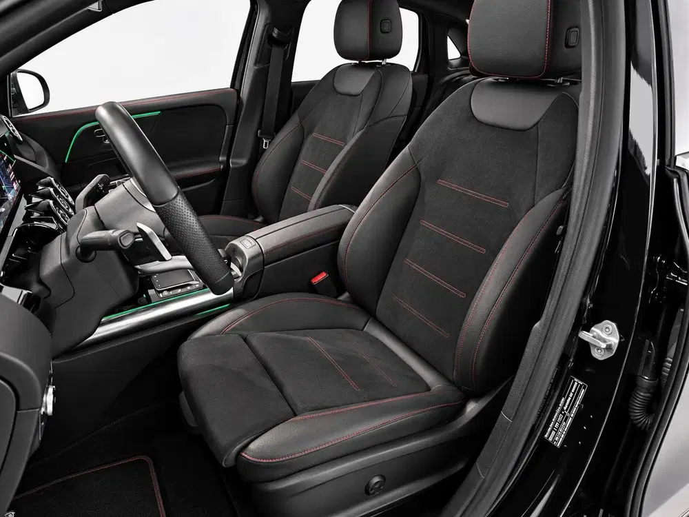 Mercedes-Benz GLA AMG Limited uit 2020, foto 2