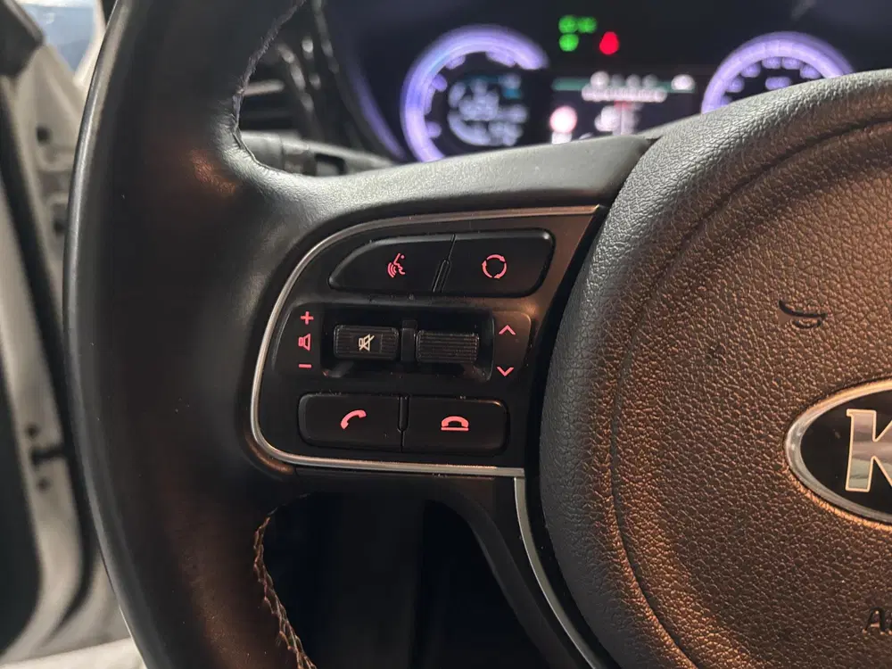 Kia Niro 1.6 GDi PHEV DynamicLine uit 2019, foto 9