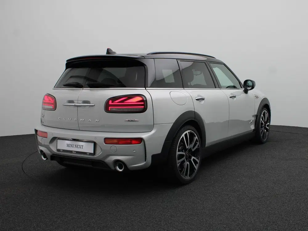 Mini Clubman JCW ALL4 Chili + Panoramadak + Harman Kard uit 2019, foto 2