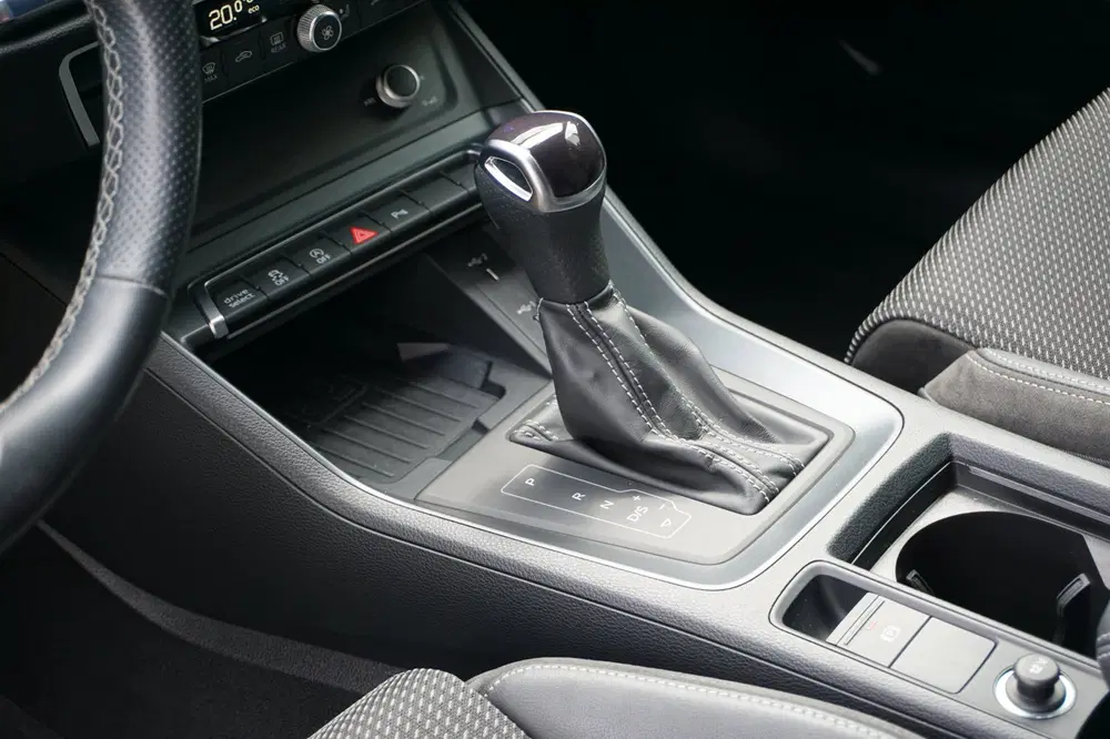Audi Q3 35 TFSI S-Line Black Edition Trekhaak uit 2021, foto 12