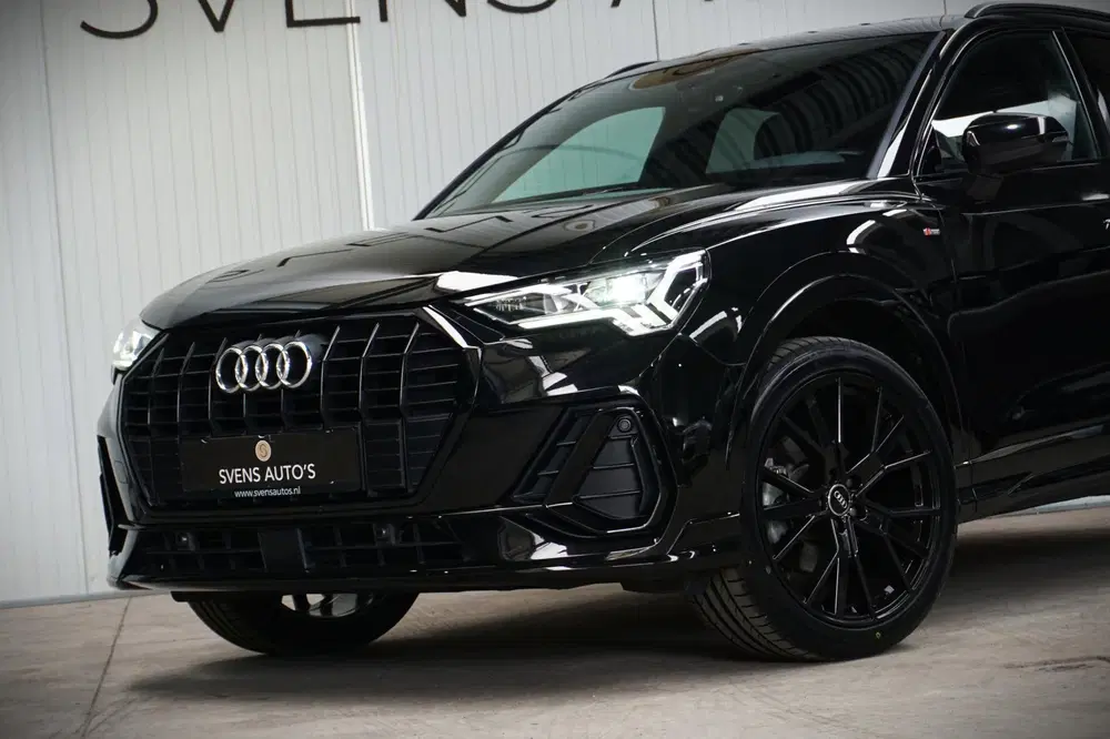 Audi Q3 35 TFSI S-Line Black Edition Trekhaak uit 2021, foto 9