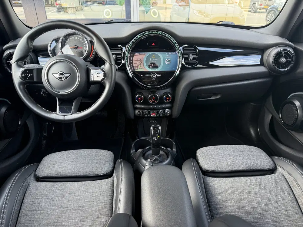 Mini Cooper 1.5 Cooper Apple uit 2022, foto 5