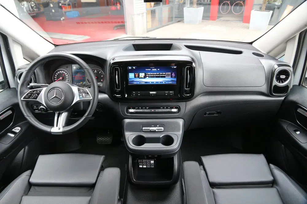 Mercedes-Benz Vito 114 CDI uit 2024, foto 5