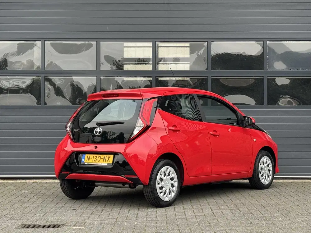 Toyota Aygo 1.0 VVT-I X-PLAY I APPLE CARPLAY I ANDROID uit 2022, foto 3