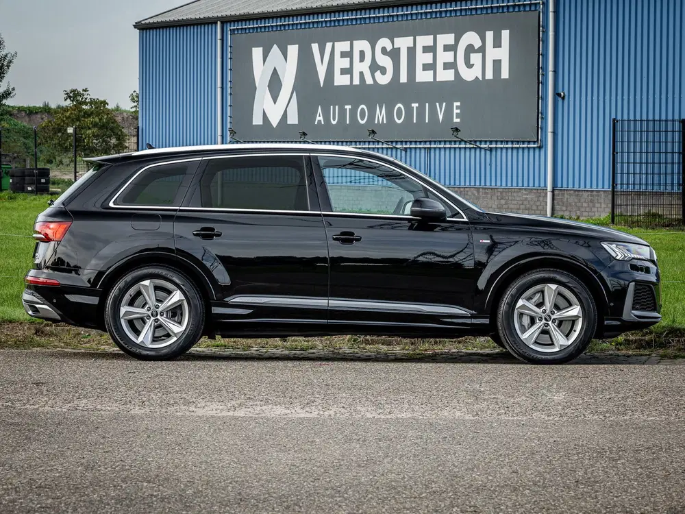 Audi Q7 55 TFSI e quattro Pro Line S uit 2023, foto 2