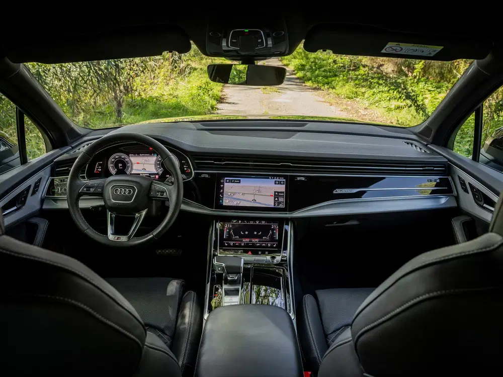 Audi Q7 55 TFSI e quattro Pro Line S uit 2023, foto 5