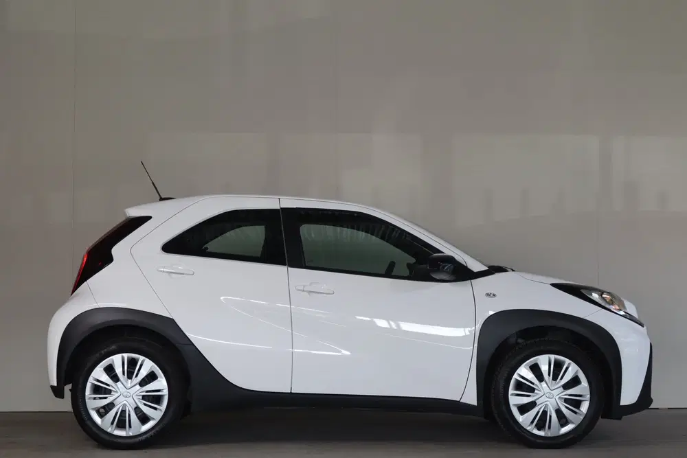 Toyota Aygo X 1.0 VVT-i MT Play uit 2024, foto 10